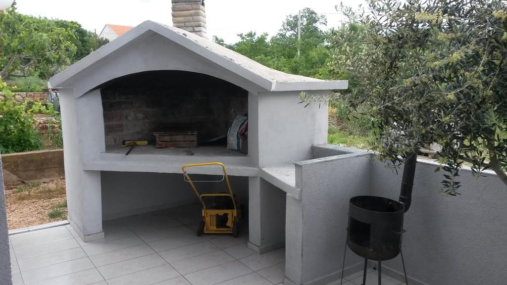 Apartman Monte Cristo Maslenica Exterior foto